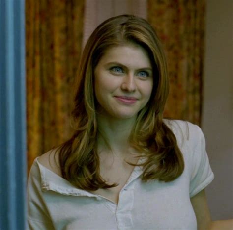 Alexandra Daddario: Lisa Tragnetti